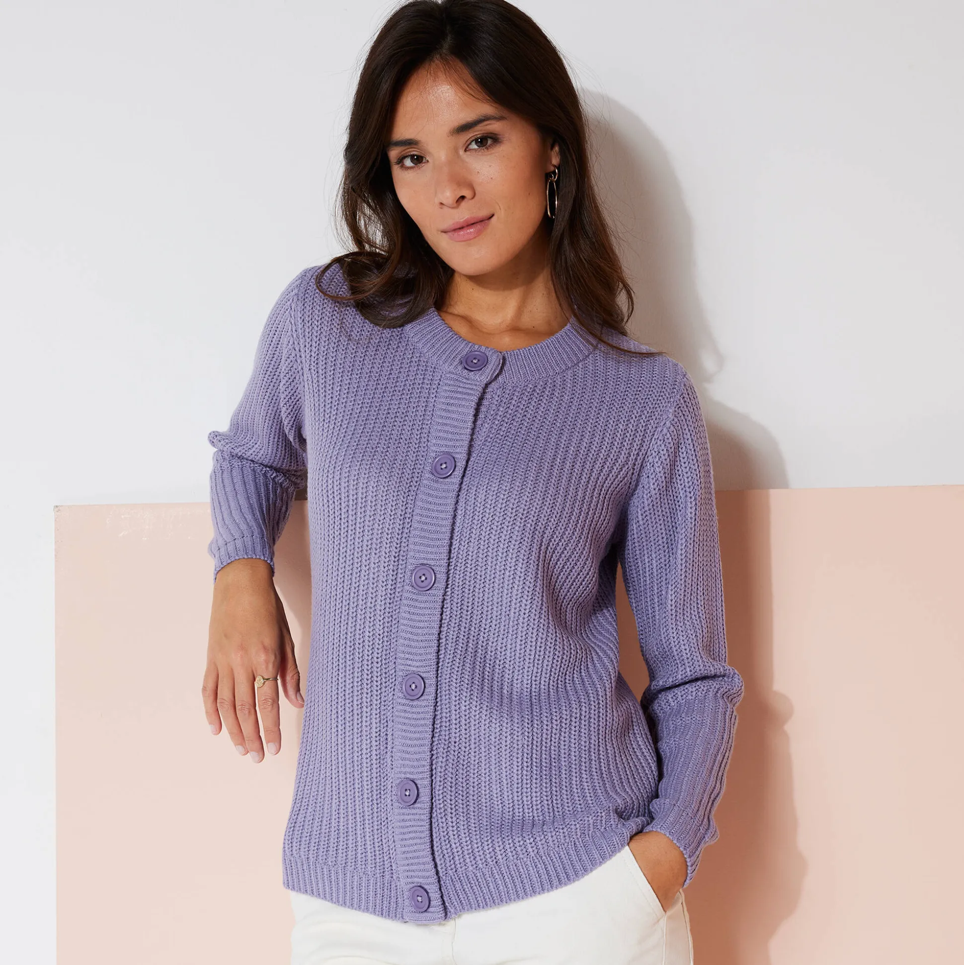 Vest met knopen in patenttricot