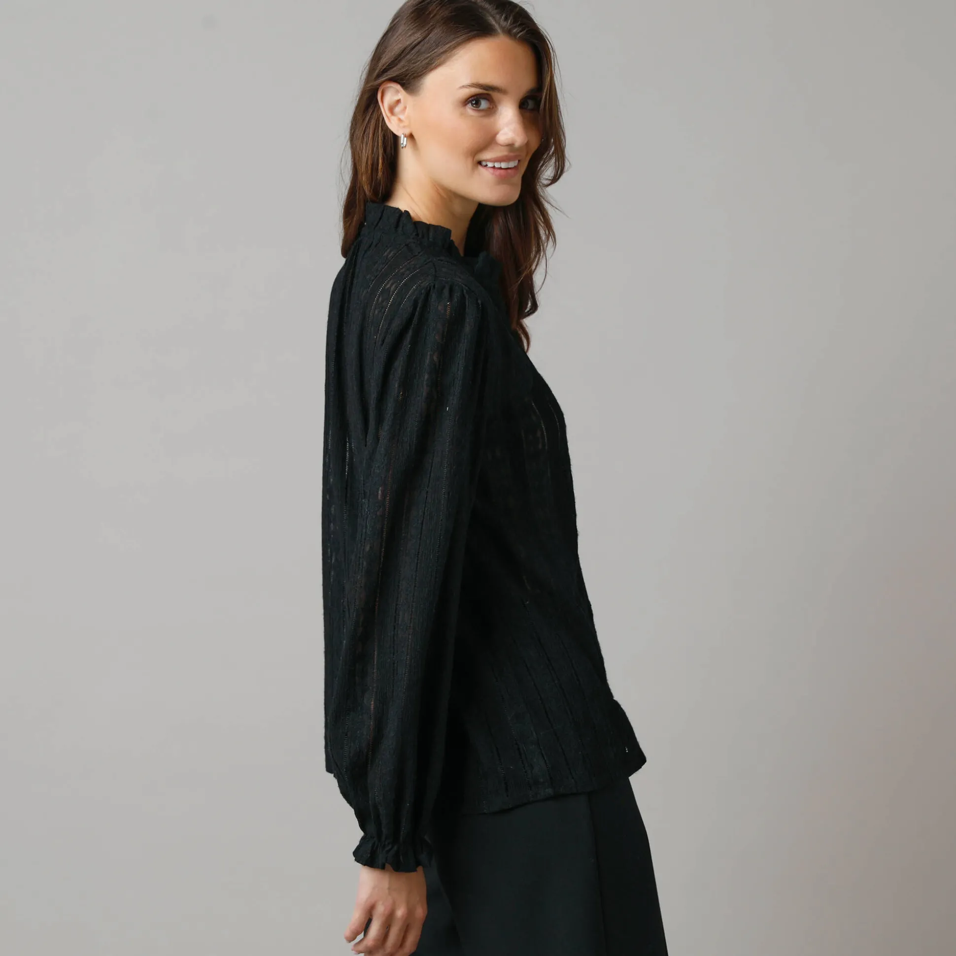 Wijde bloes in kant